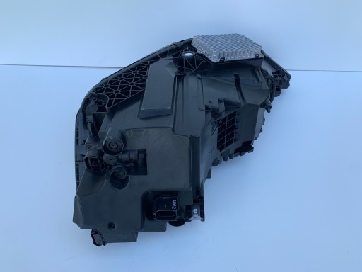 Audi A8 D5 lift 2021-2022 4n0 матриця права лампа - 11