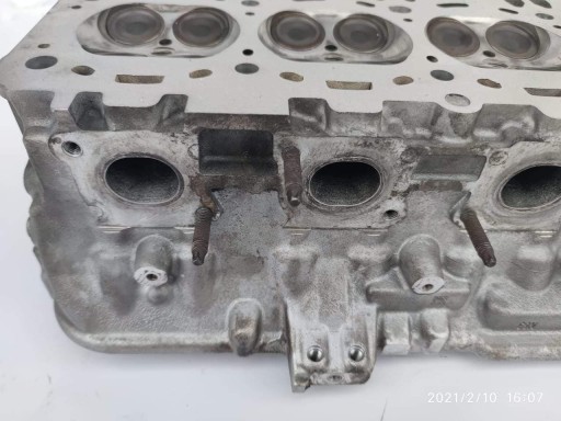 BMW F01 F07 F10 права головка N63 4.4 V8 7573936 - 9