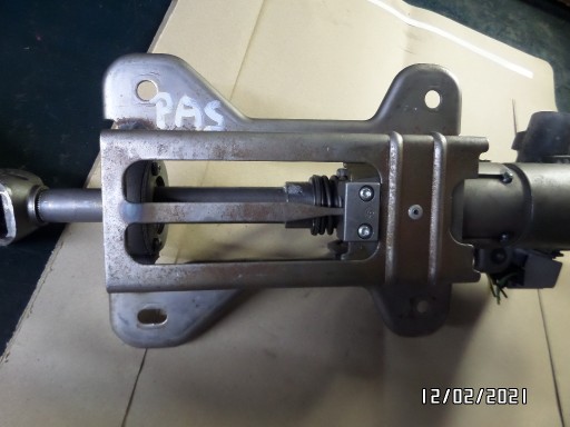 РУЛЬОВА КОЛОНКА FORD FIESTA MK6 2S61-3C529-AN - 8