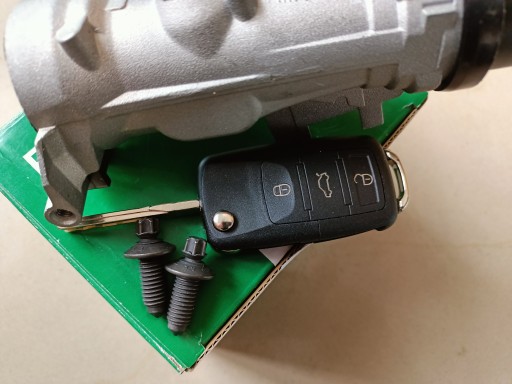 OEM ORG KPL STACYJKA 2 PILOTY VW TOURAN I 2 TIGUAN - 8