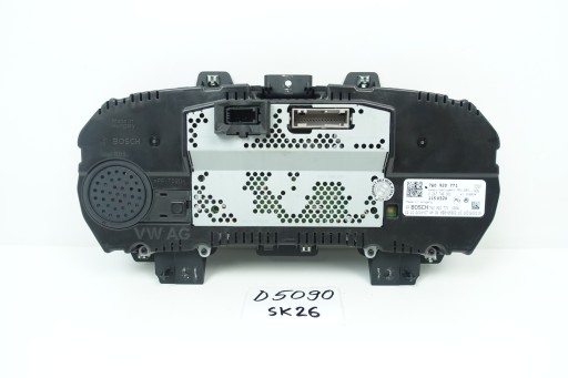 Годинник лічильник VW TOUAREG 760 III 760920771 не горить дисплей - 4
