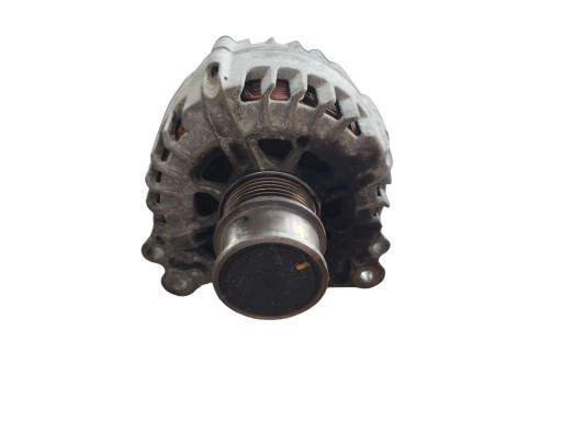 ALTERNATOR VW GOLF VII 1.4 TSI 04C903023K - 2