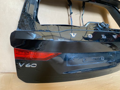 VOLVO V60 II LIFT 2020 кришка багажника електричні лампи камери приводи - 3