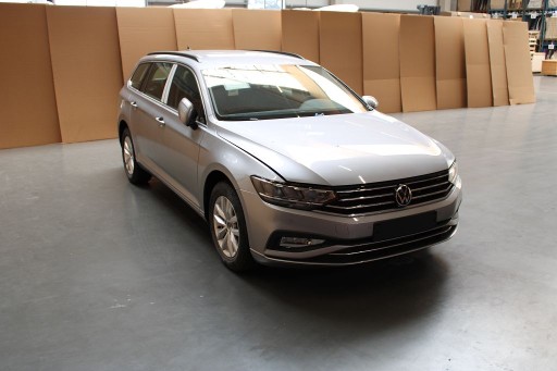 Консоль приладова панель VW PASSAT B8 LIFT - 2