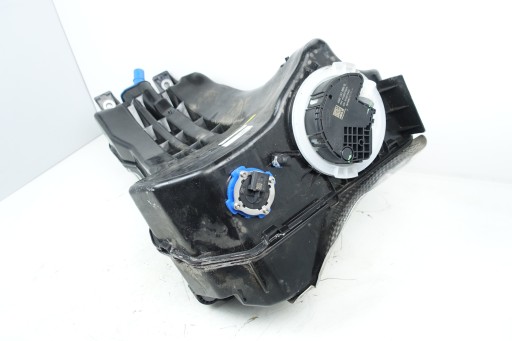 ZBIORNIK ADBLUE AUDI Q8 Q7 TOUAREG 4M0131878CN - 4