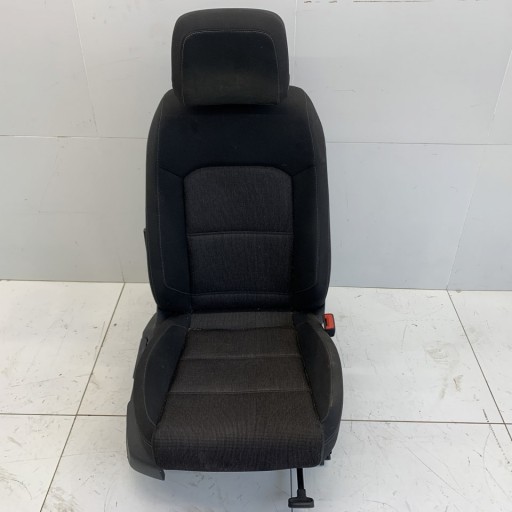 Siedzenie prawe przód fotel VW PASSAT B8 3G 16r - 1
