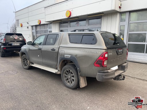 Установка Toyota Hilux 2021, хардтоп - 1