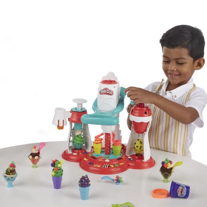 

Hasbro Play-Doh Kitchen Creations Ice Cream Maker