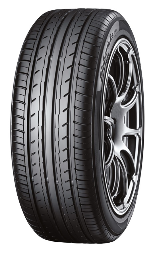 

1x opona 215/60R16 Yokohama Bluearth-es ES32 95H