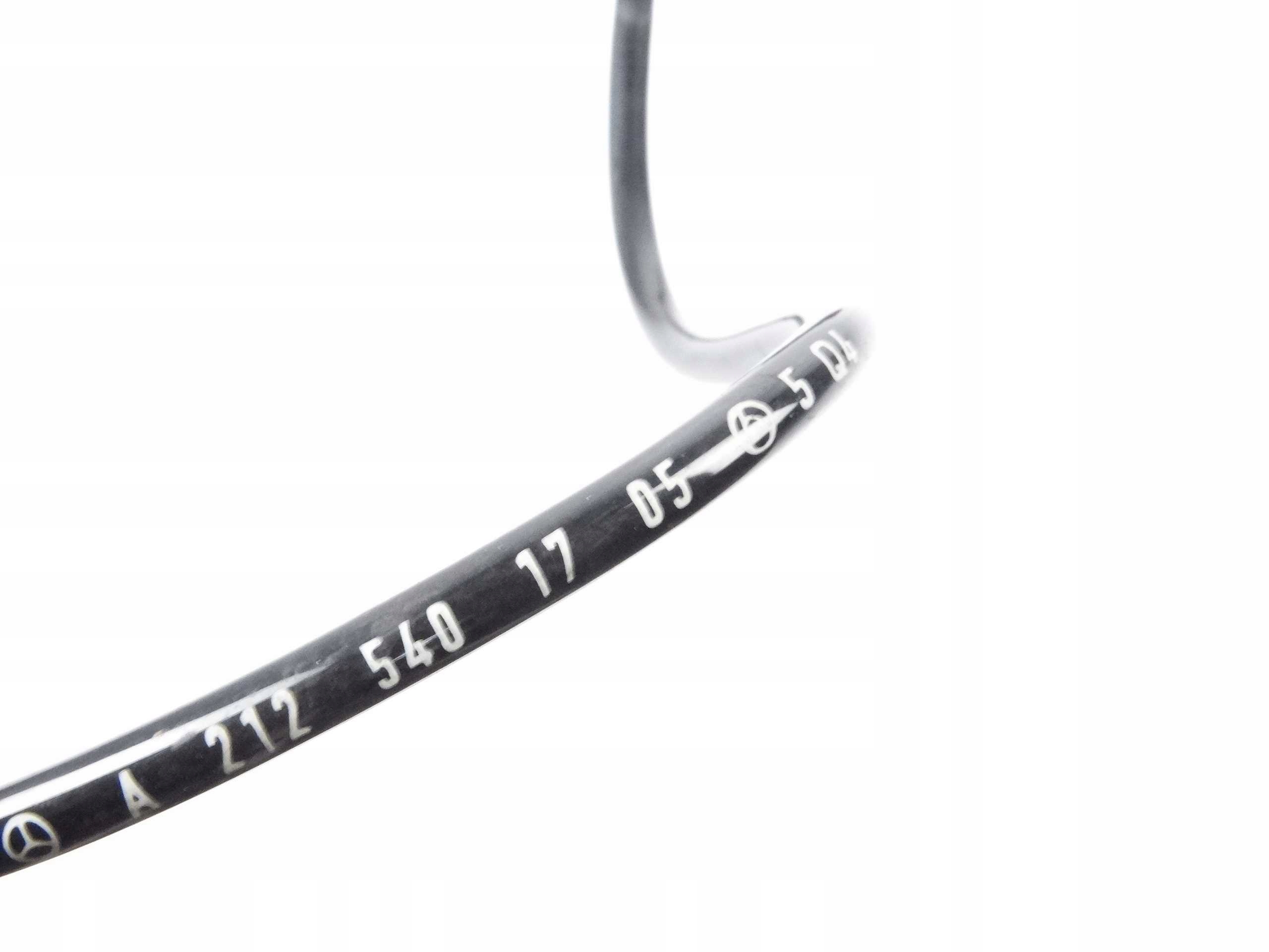 Mercedes E W212 W218 CZUJNIK KLOCKÓW A2125401705 Typ samochodu Samochody osobowe