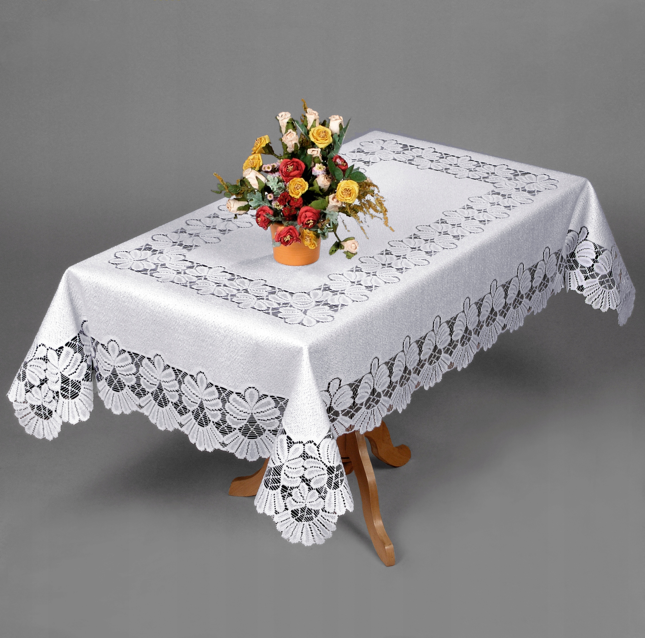 

Obrus biały Błażej 157x105cm Fako
