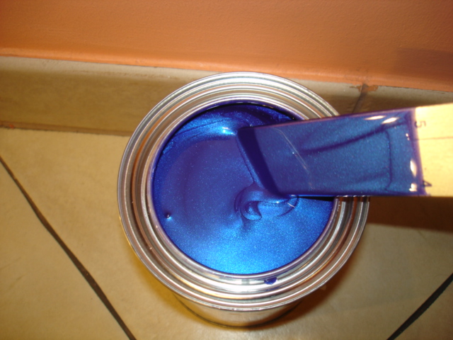 ЛАК XIRALLIC СИНИЙ, ПАДАЮЩИЙ В ФИОЛЕТОВЫЙ