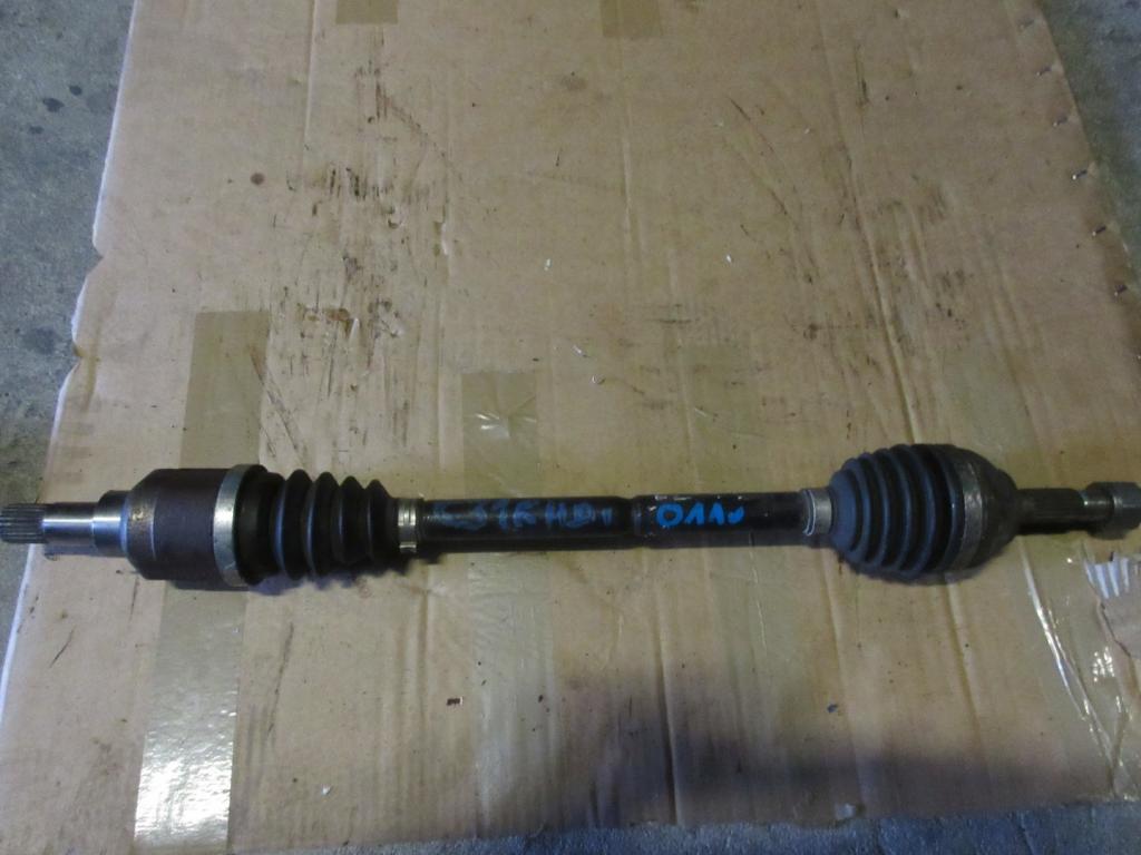 Піввісь CITROEN C3 1,6 HDI лівий 11R