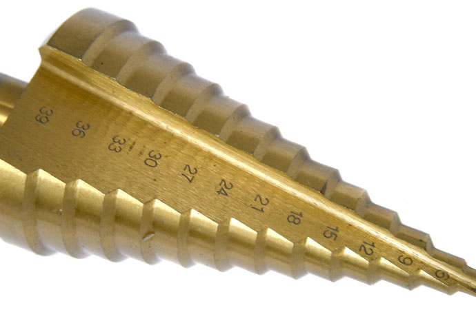 WIERTŁO STOZKOWE STOPNIOWE TYTANOWE HSS 4-39mm Marka Vorfal