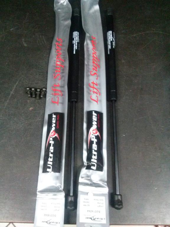 SG314044 - АМОРТИЗАТОР ЗАКРЫЛКА JEEP GRAND CHEROKEE ПРИВОД WH