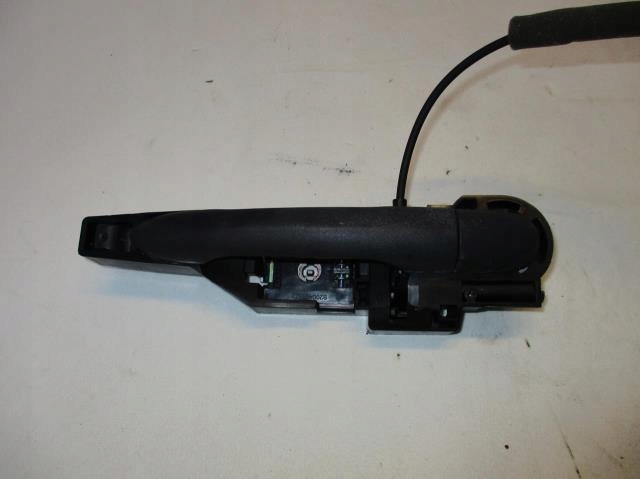 ZAMEK KLAMKA STYCZNIK DRZWI PRZESUWNYCH PRAWA KANG Car type Passenger cars Cargo vans