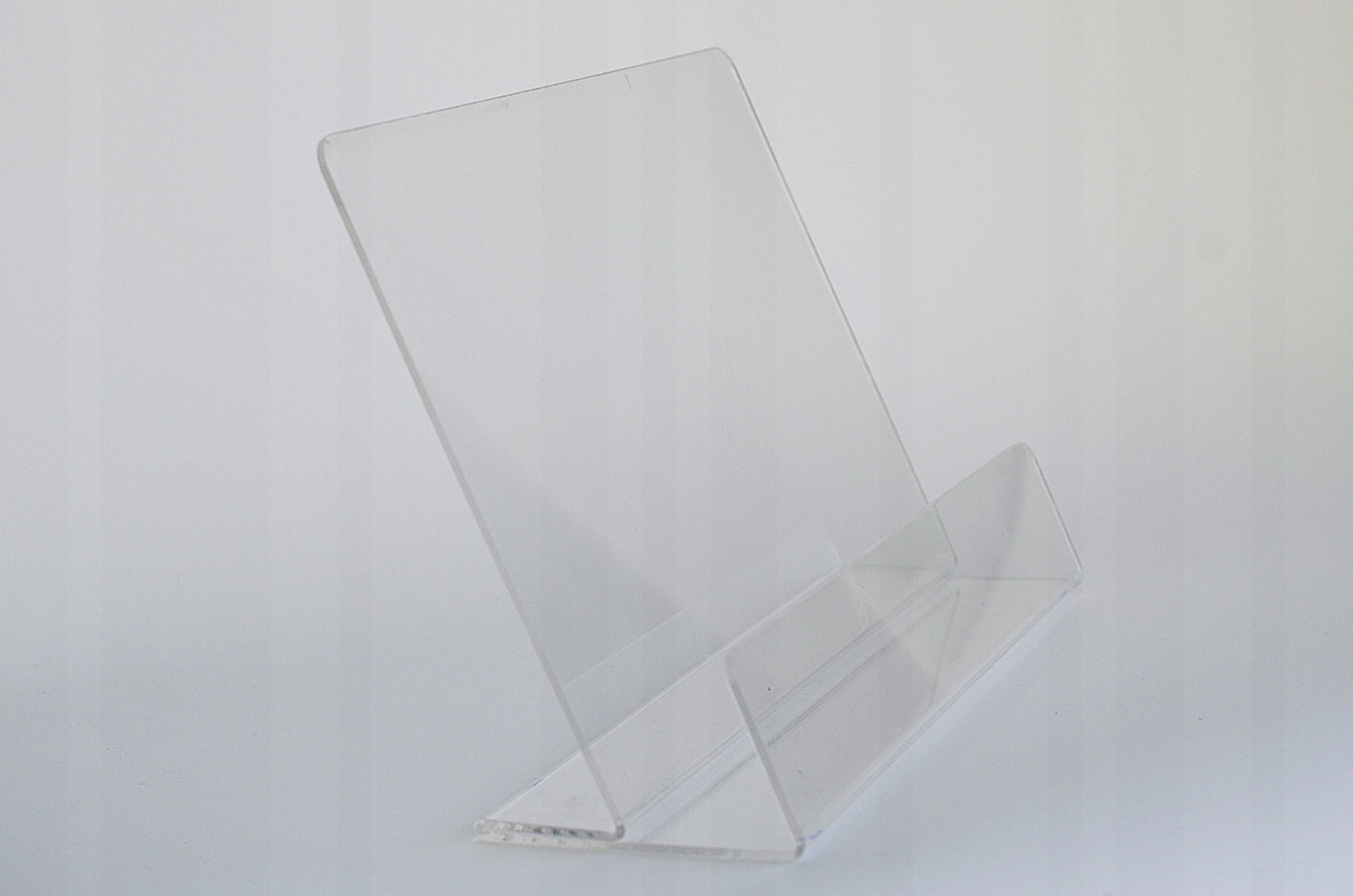 A4 Stojak na Ulotki z Plexi LU poziomy Marka STUDIOGRAF