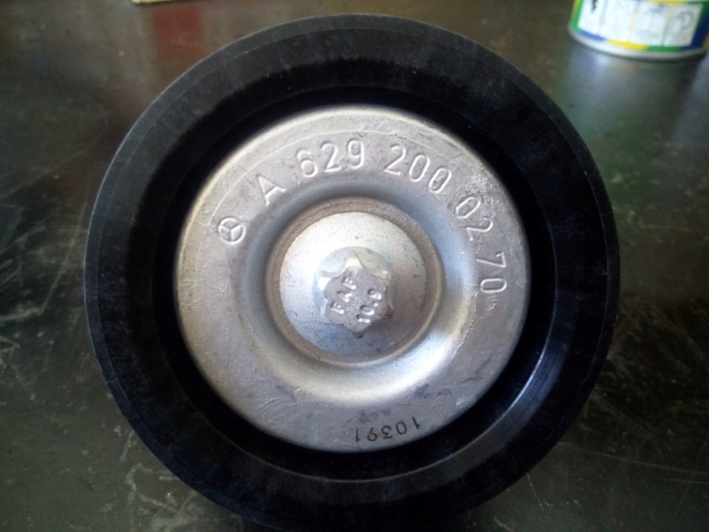 629 200 02 70 Rolka paska Mercedes S450 CDI W221