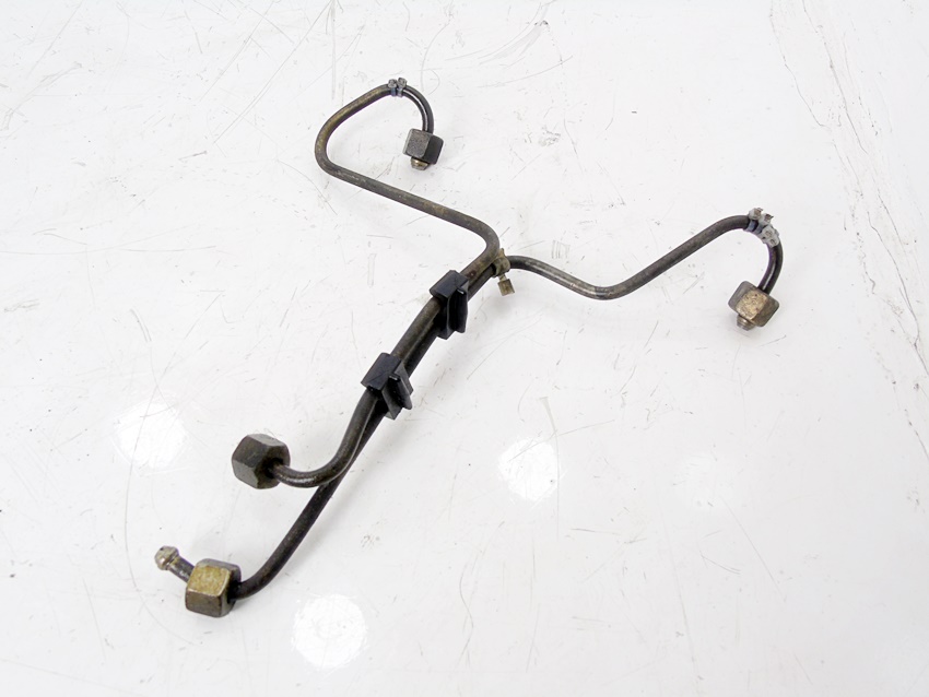 ТРУБЫ ТОПЛИВОПРОВОД MONDEO FIASTA ЭСКОРТ 1.8 ТД