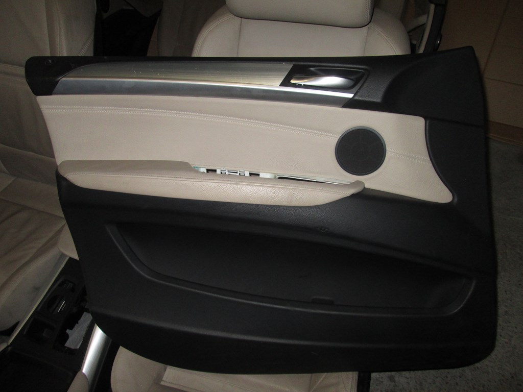 кресло обивка диван кожа BMW X6 E71