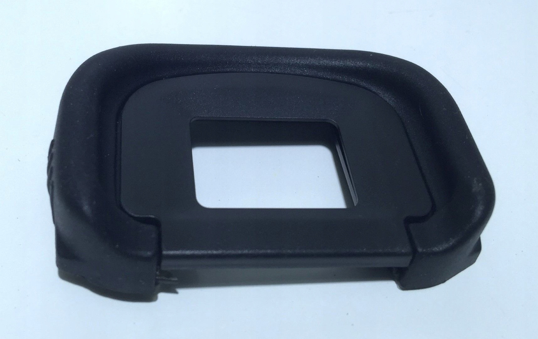 do Canon 7D, 1DS Mark III, 5D Mark III, 1D IV muszla