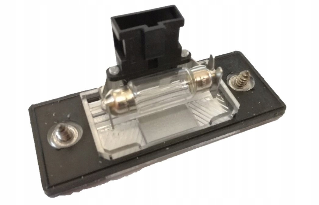 

Lampka tablicy rejestracyjnej Vw Passat B5 Fl