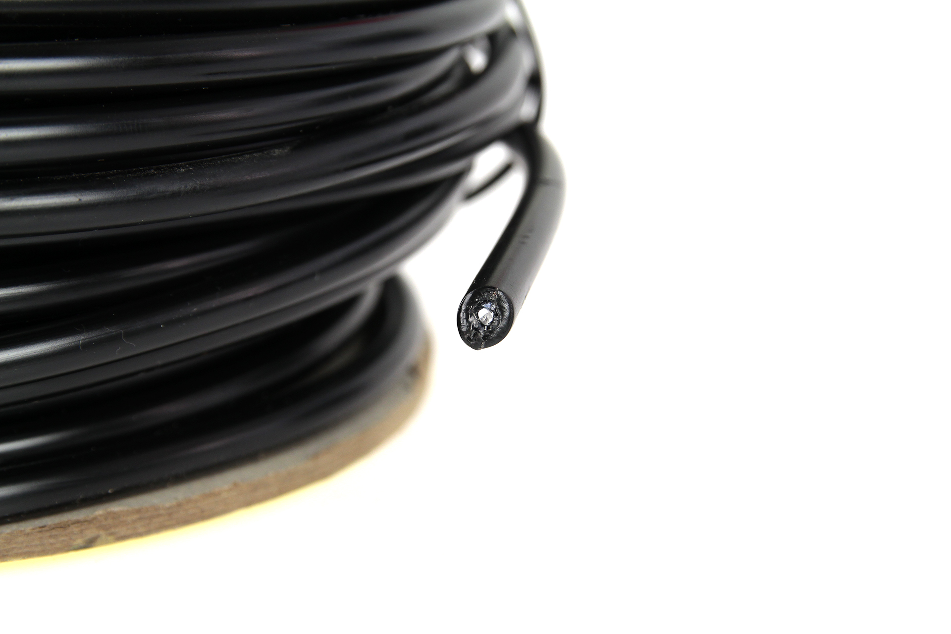 PRZEWÓD DO PASTUCHA KABEL WYSOKIEGO NAPIĘCIA do elektryzatora 1,6mm x 25m Kod producenta Kabel iowy do elektryzatora