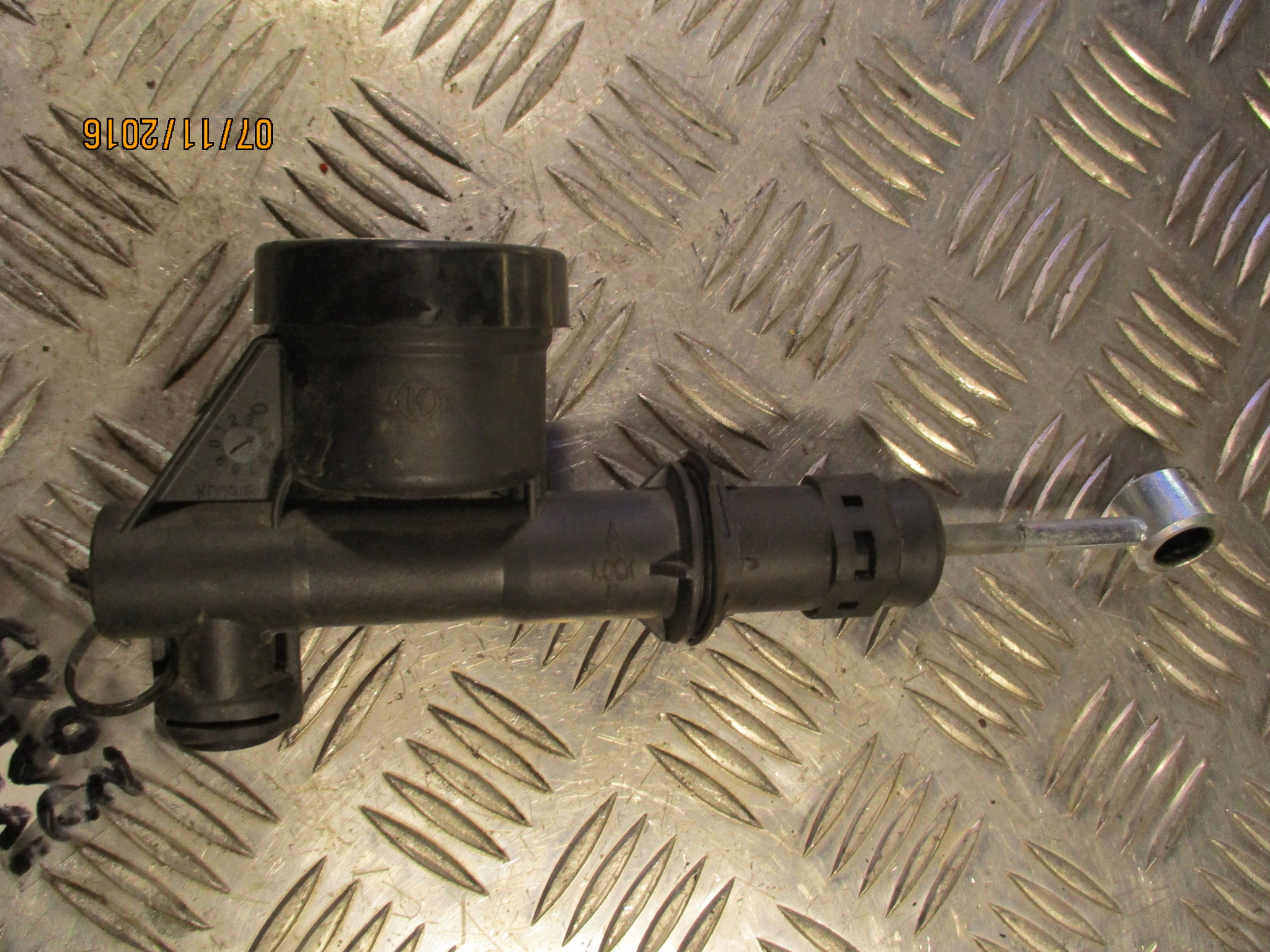 Iveco Daily V 2.3 HPI 11-13 главный цилиндр сцепления запчасти