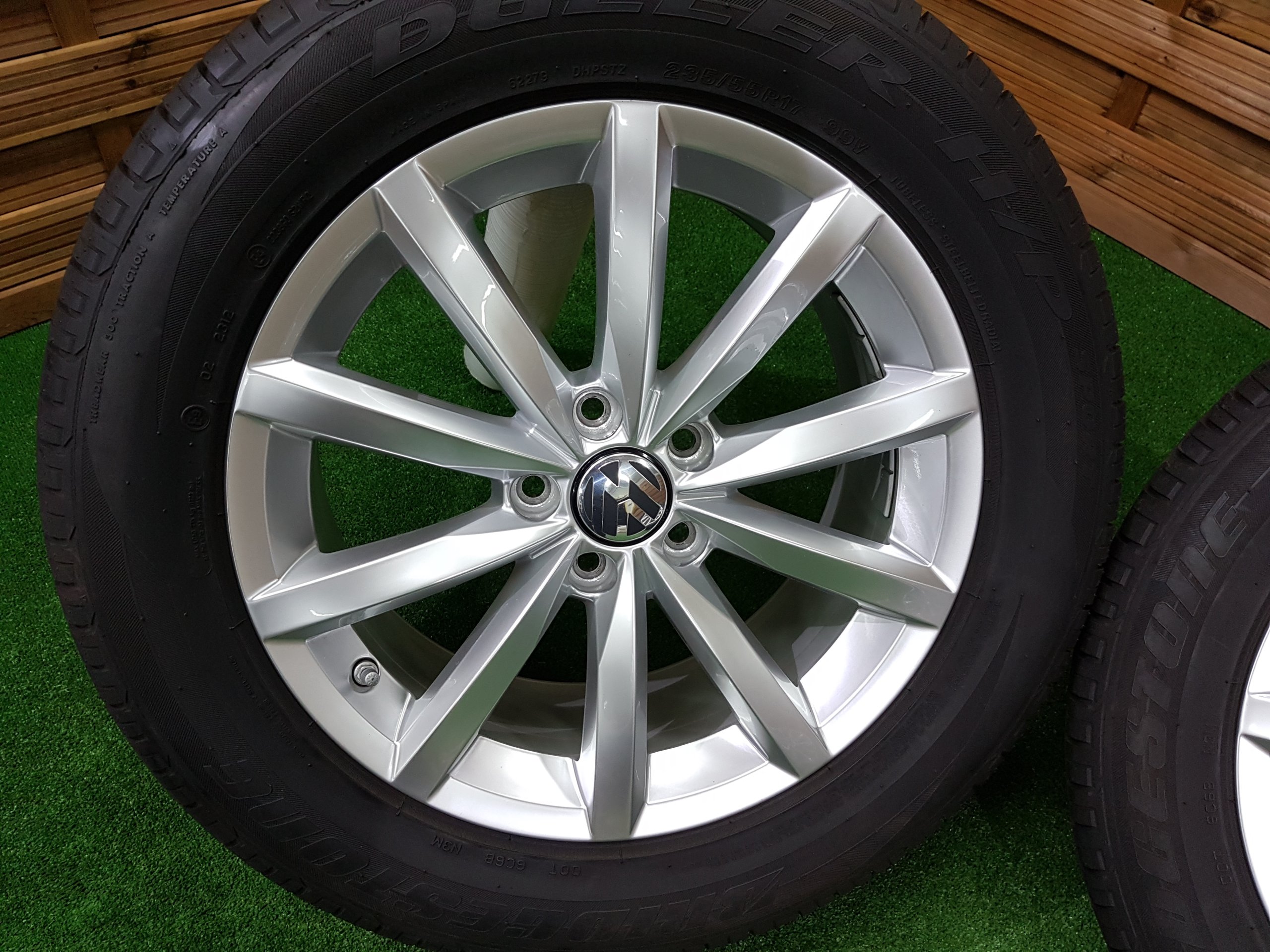 Koła VW Tiguan 235/55r17 Bridgestone !! NOWE !! Producent felg Volkswagen OE