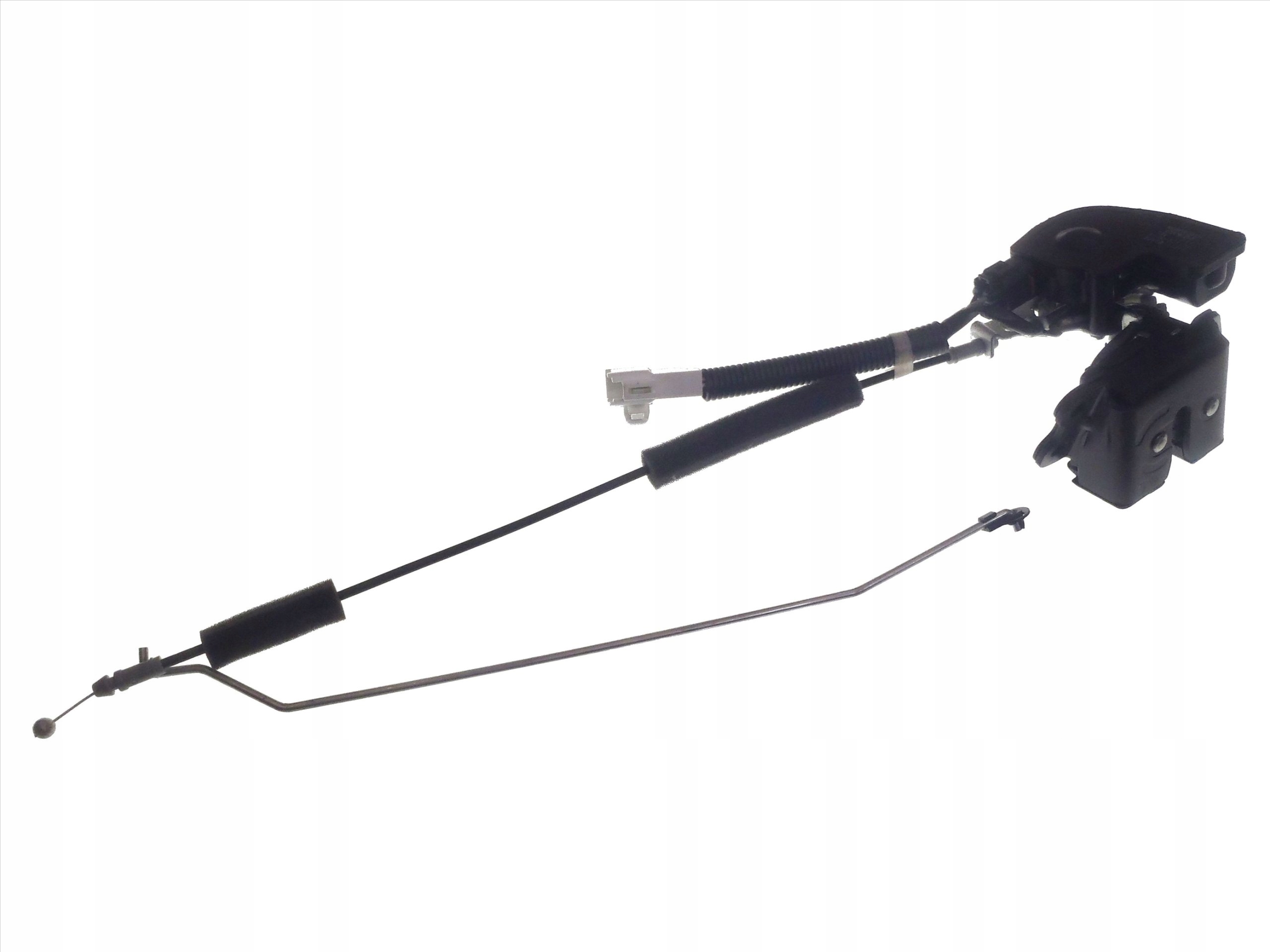 A69350-13240 - COROLLA E12 02-07 Універсал замок багажника задній