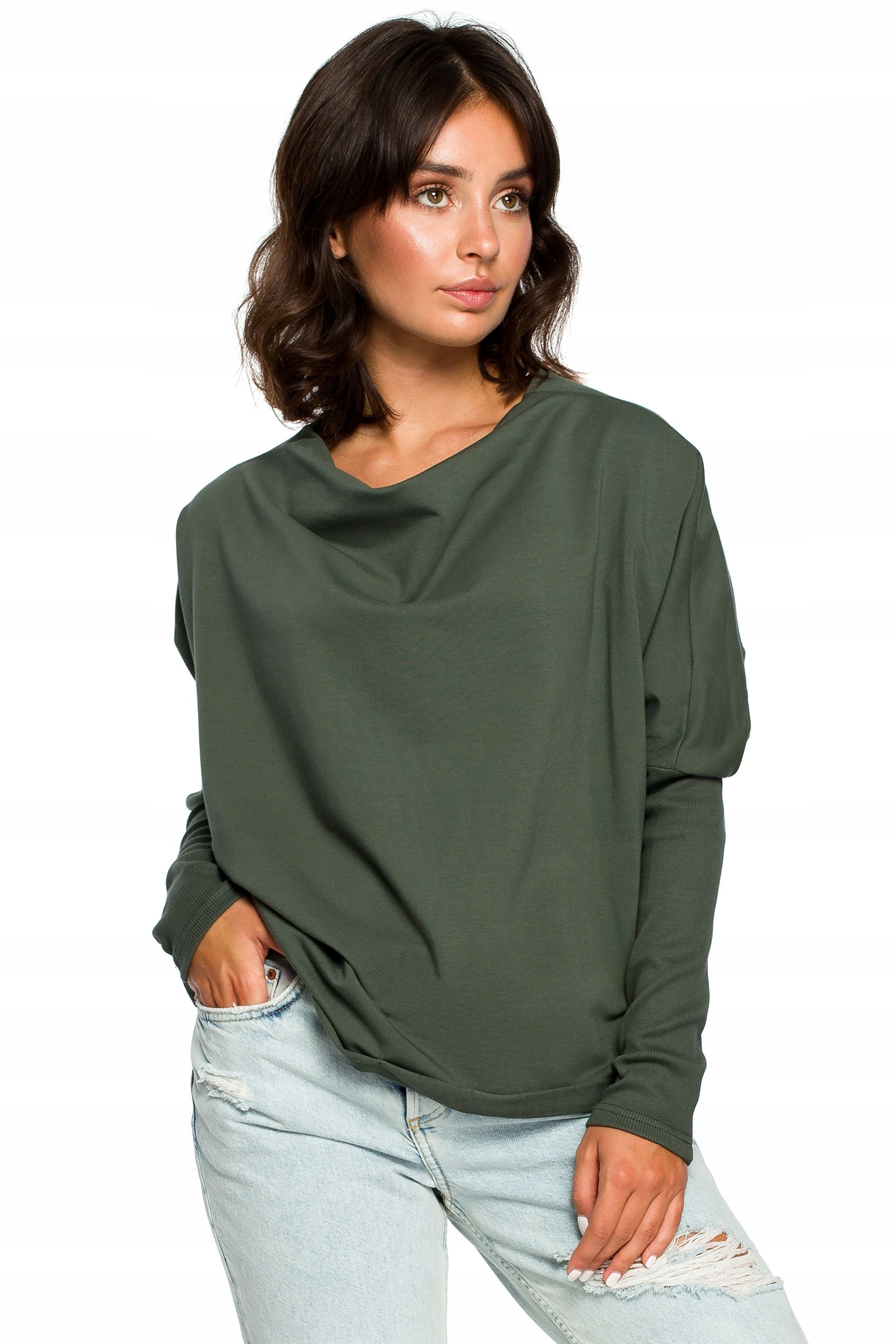 

B094 Bluza z dekoltem z tyłu - militarno zielona X