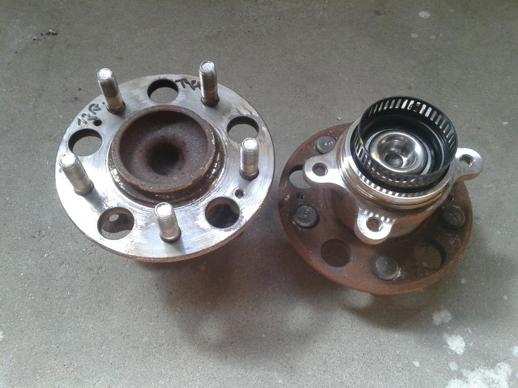 HYUNDAI I30 II 2012 2015 маточина задня задня оригінал