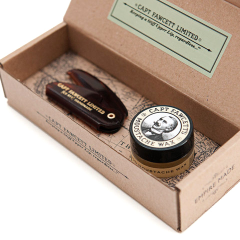 

Captain Fawcett Zestaw grzebień i wosk sandalwood