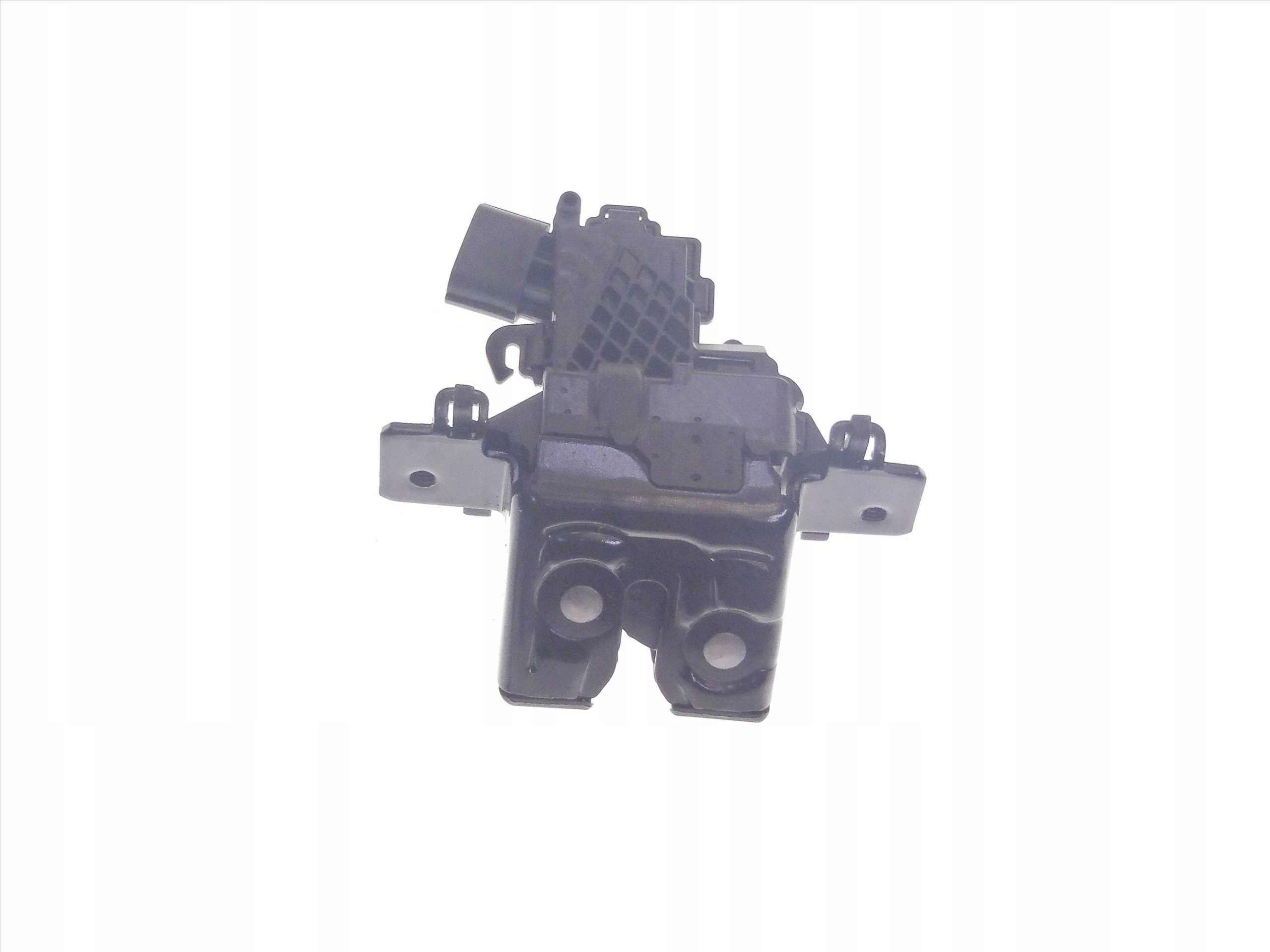 A69350-02090 - YARIS III 11-20 ЗАМОК БАГАЖНИКА ЗАДНИЙ