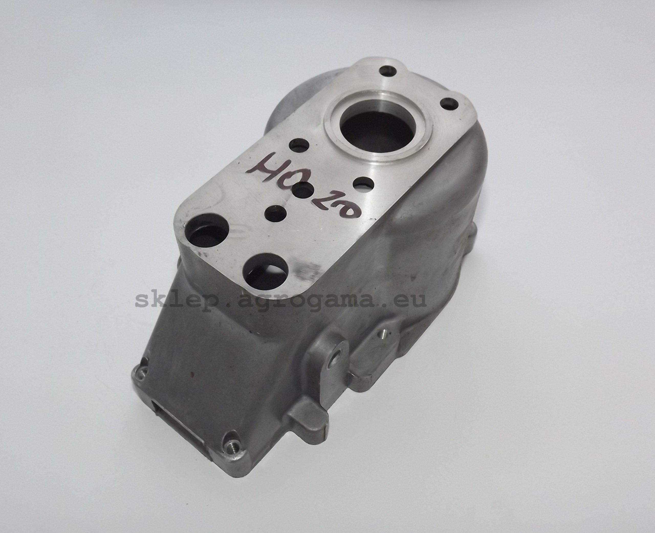 Korpus obudowa regulatora obrotów C360 R8.1.01.W76