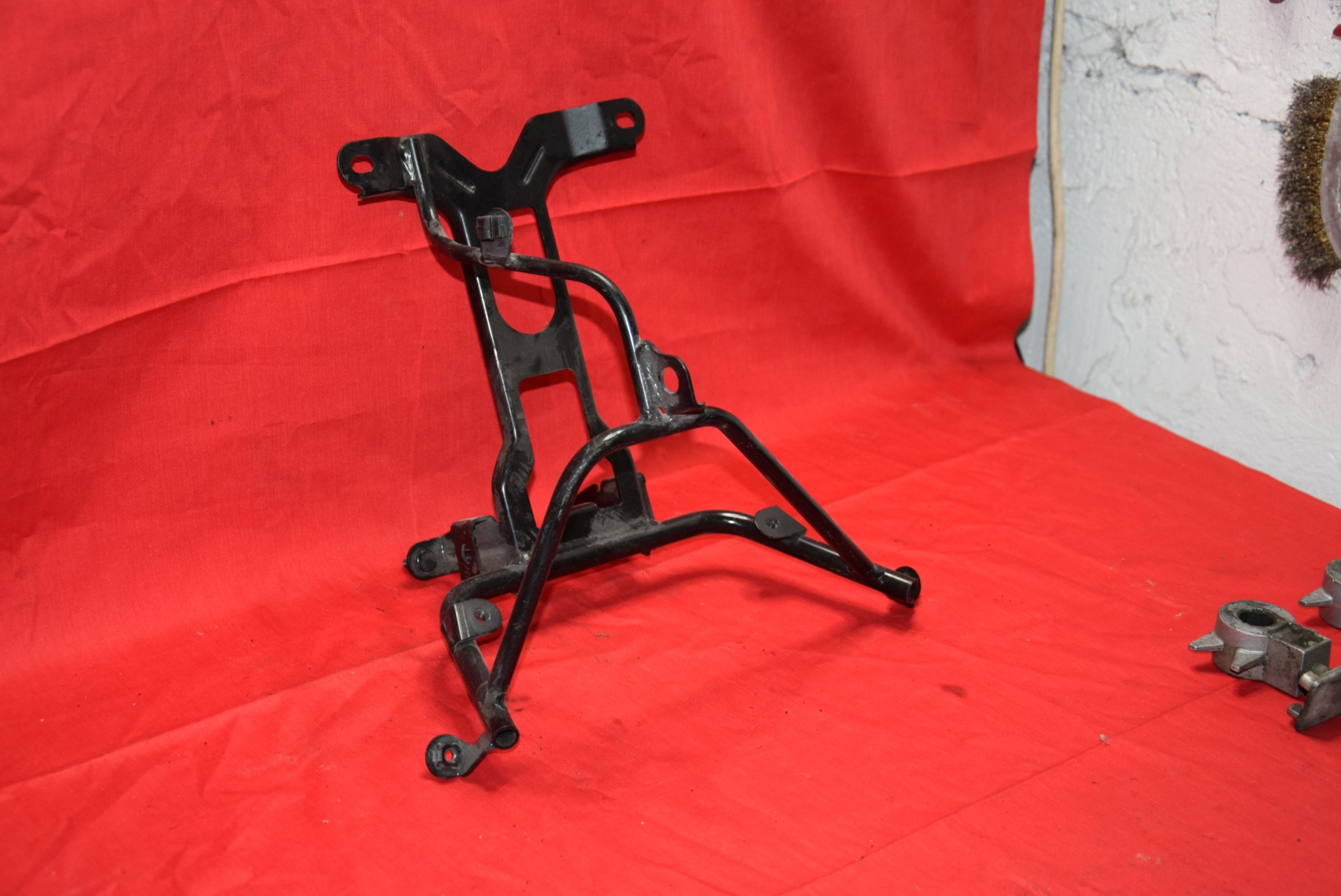 Yamaha Tdm 850 Stelaż mocowanie