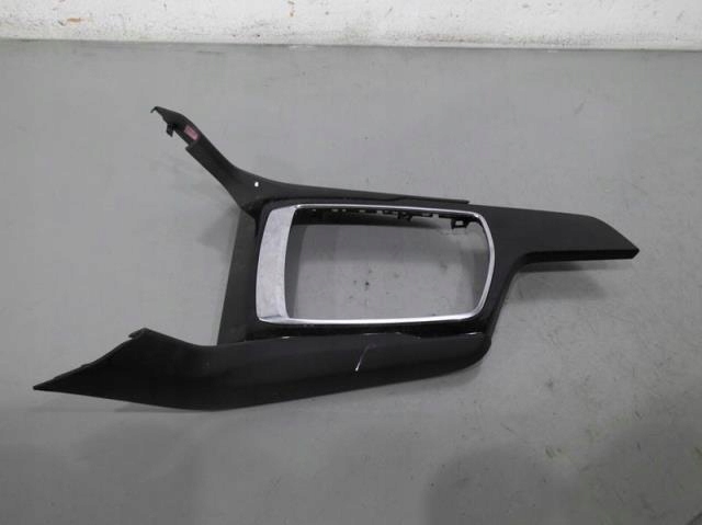 Рамка перемикання передач PEUGEOT 308 T9