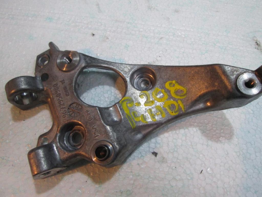 support Peugeot 208 1.4 HDI