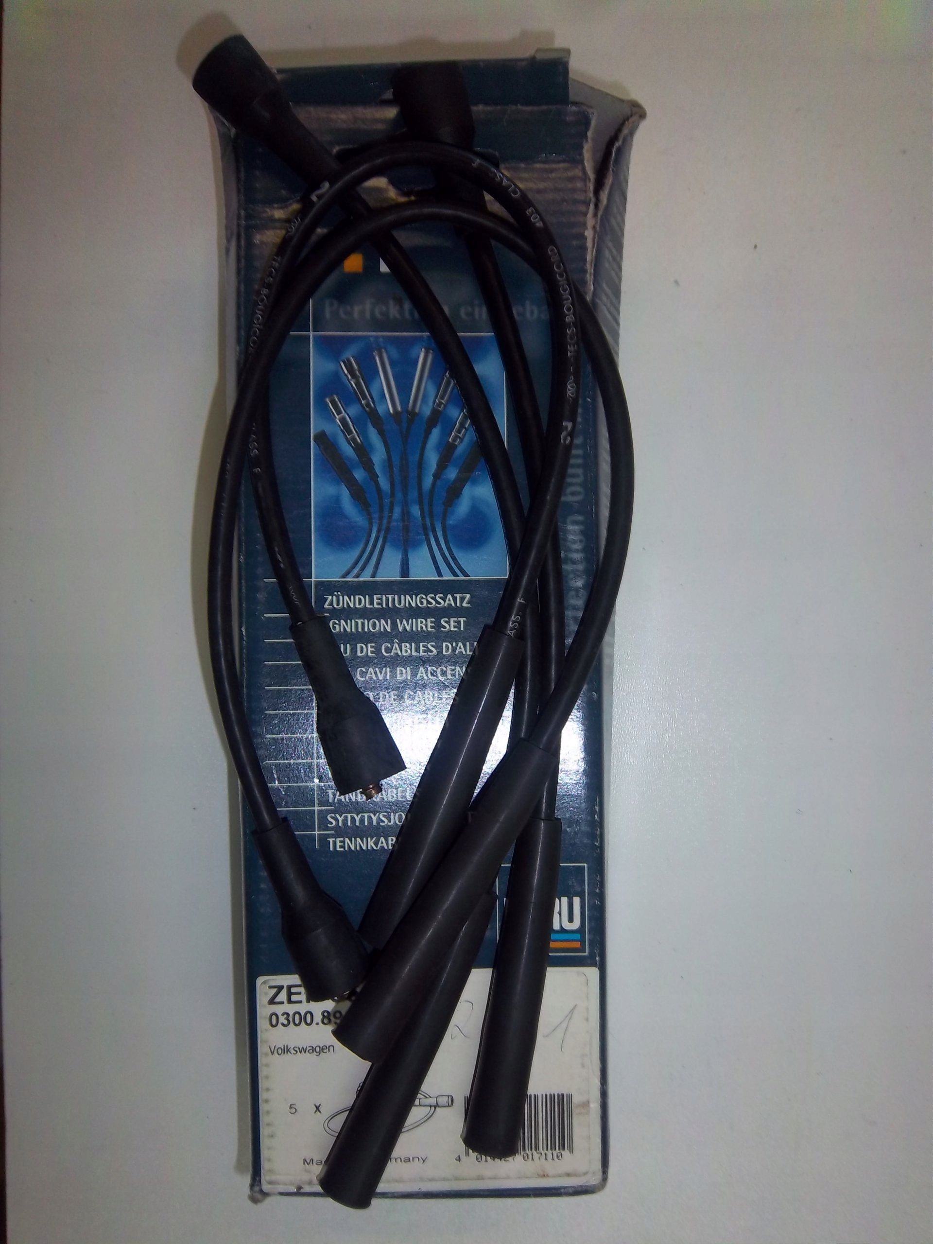 PRZEWODy WYSOKIEGO NAPIECIA VOLKSWAGEN 300890561 Producent czesci Inny