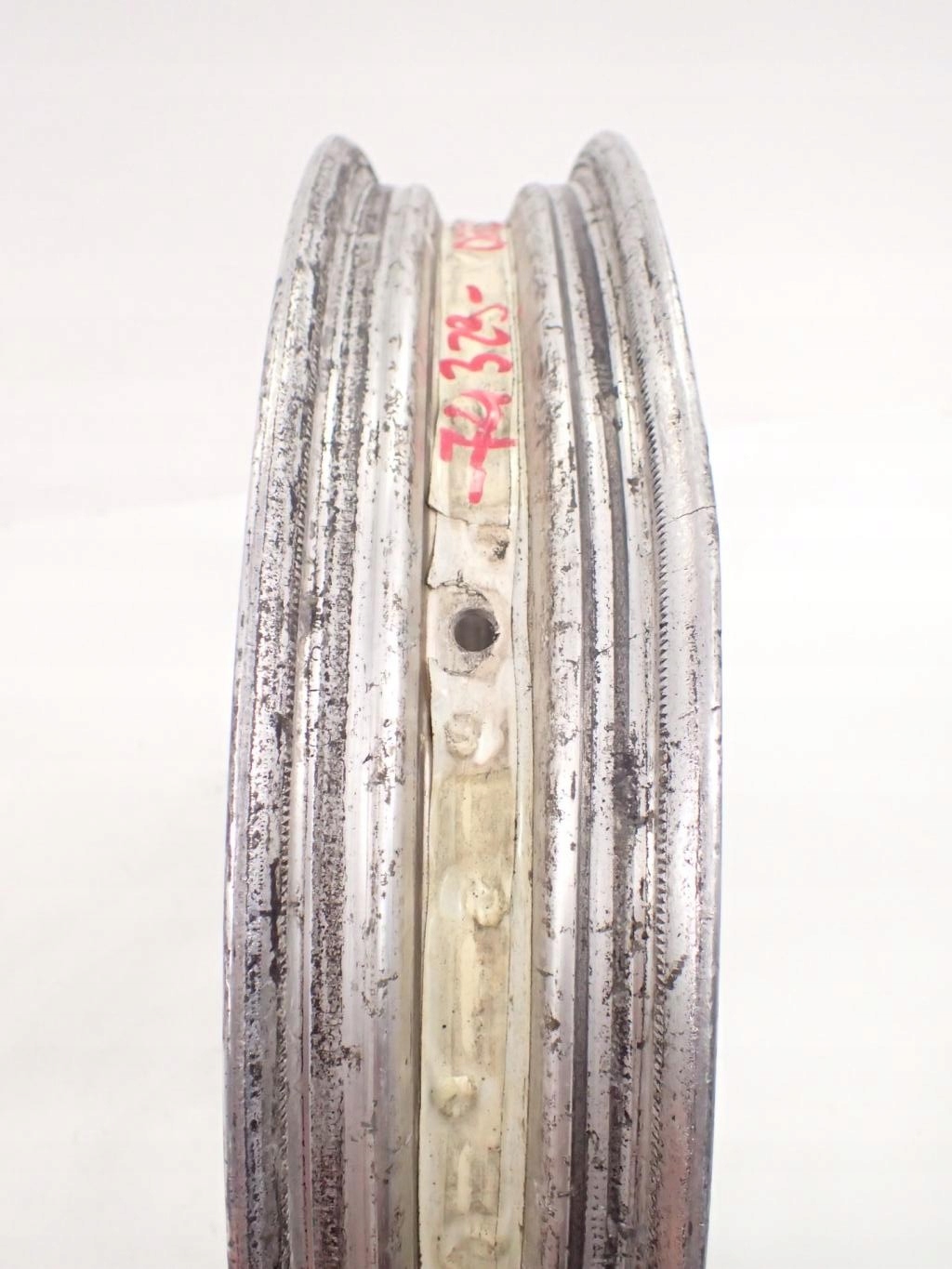 Felga tyl 17 x2 50 Suzuki DR 600 Rim diameter 17