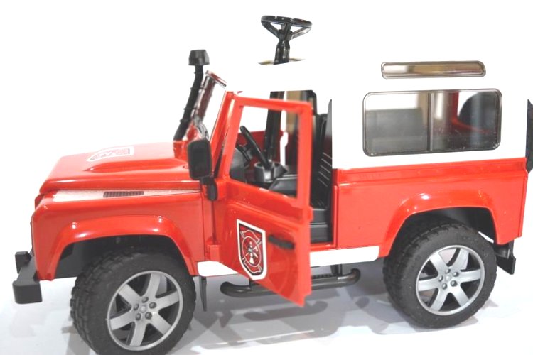 BRUDER 02596 Straż pożarna DŹWIĘK FIGURKA NOWOŚĆ Model Land Rover Defender