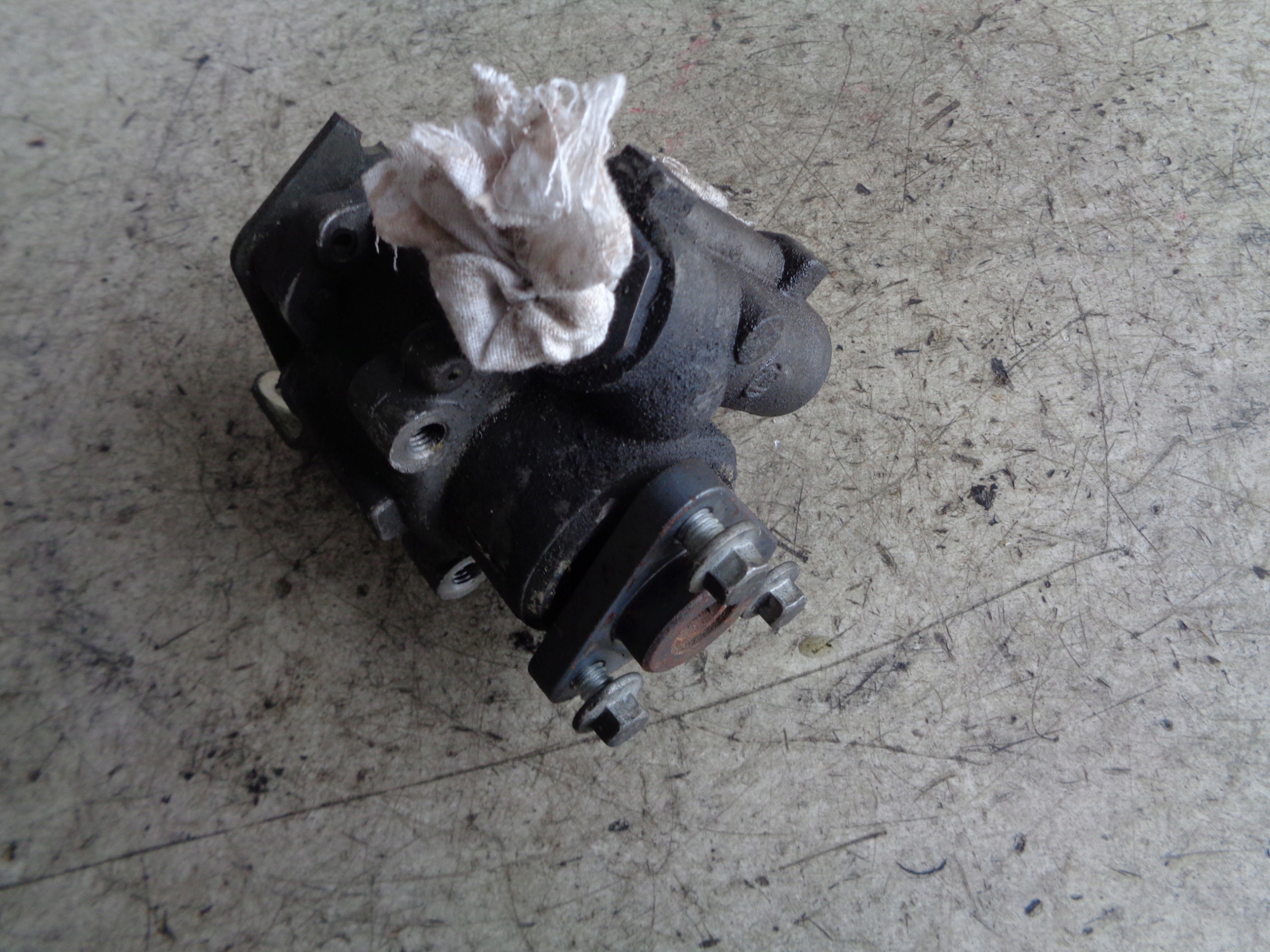 НАСОС ГИДРОУСИЛИТЕЛЯ PEUGEOT 607 2.7 HDI LIFT