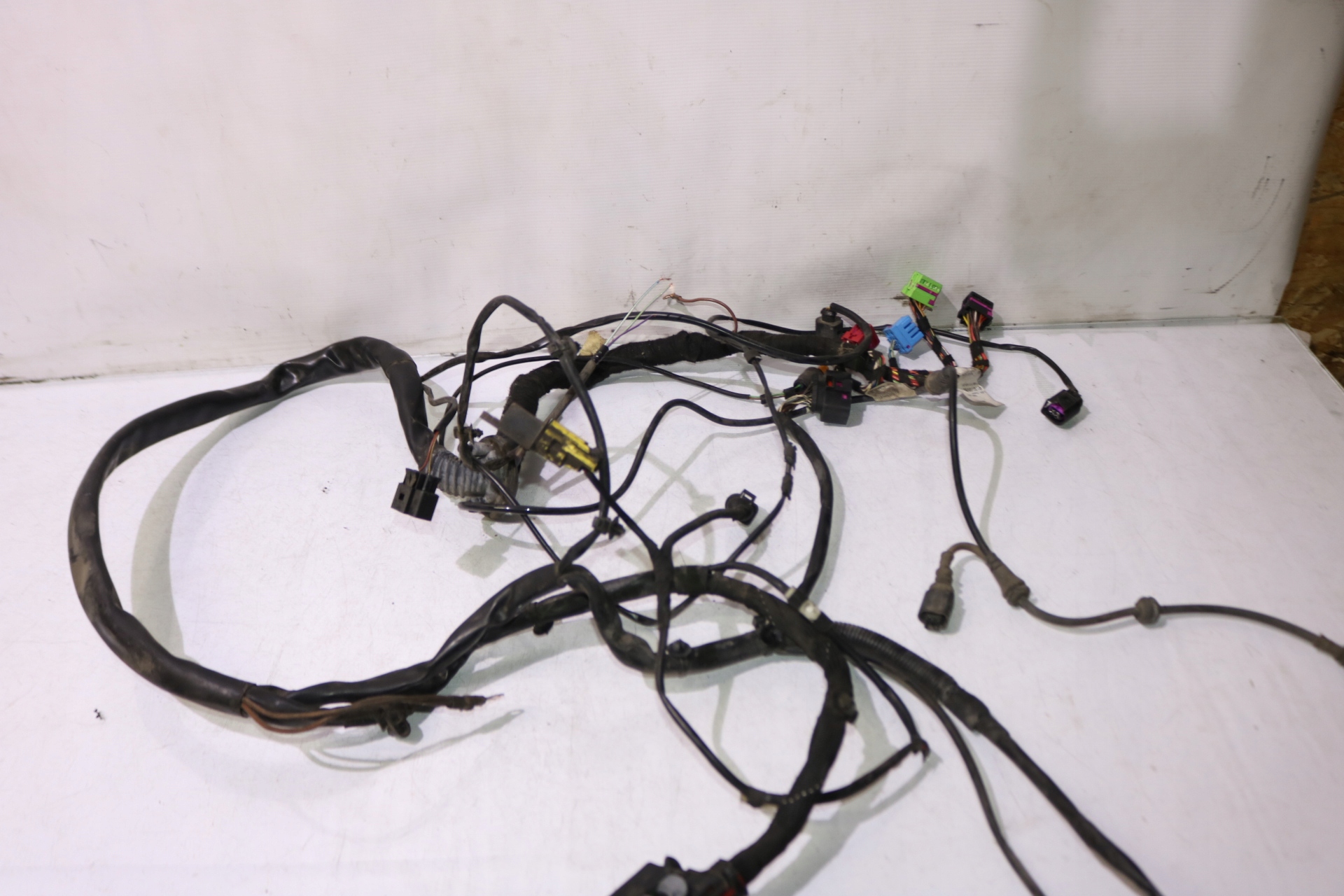 WIAZKA ELEKTRYCZNA POMPY ABS A6 C6 4F1971075BS
