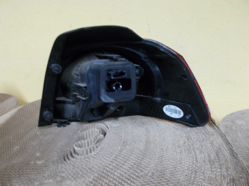 фонарь левый vw GOLF VI 6 HB 5K0945095F