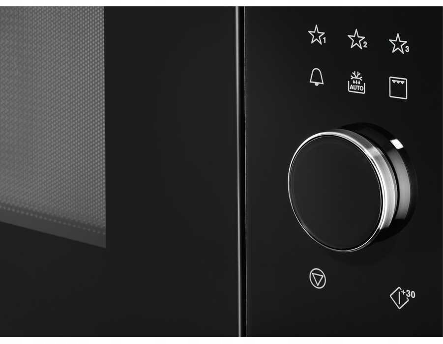 Kuchenka mikrofalowa do zabudowy AEG MBE2658DEM Marka AEG