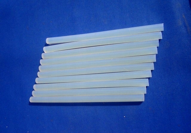 KLEJ do PISTOLETU na GORĄCO WKŁADY 11 mm 10 SZTUK! Średnica 11 mm