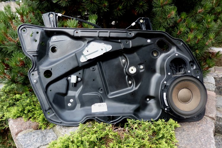 PODNOŚNIK SZYBY LEWY PRZÓD VW PASSAT B6 3C1837755K