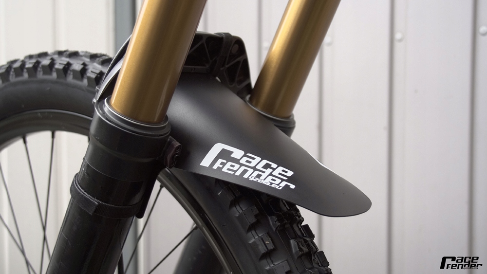 Błotnik RACE FENDER Classic Rzep - Czarny/Biały Model CLASSIC RZEP