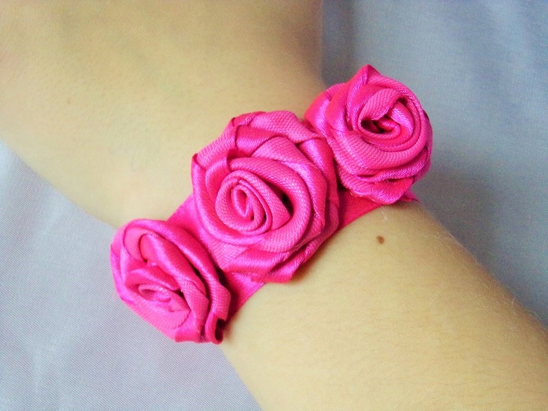 Kotyliony bukieciki na rękę, na ślub studniówkę K5 Cechy dodatkowe brak