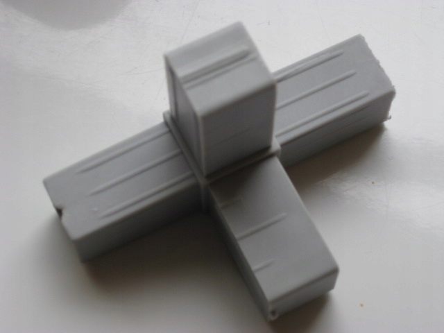 

Łącznik plastikowy profil aluminiowy 25x25x2
